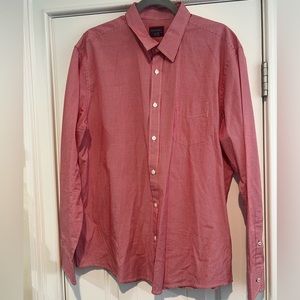 UNTUCKit button down dress shirt 100% cotton.